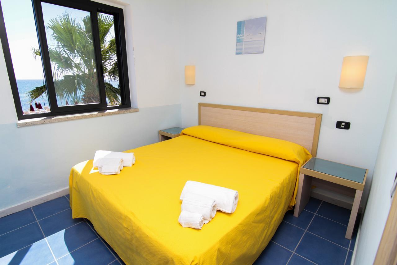 Club Esse Costa Dello Jonio Hotell Marina di Mandatoriccio Exteriör bild