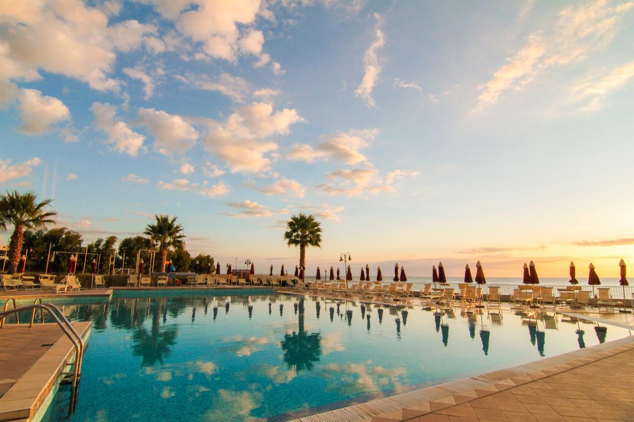 Club Esse Costa Dello Jonio Hotell Marina di Mandatoriccio Exteriör bild