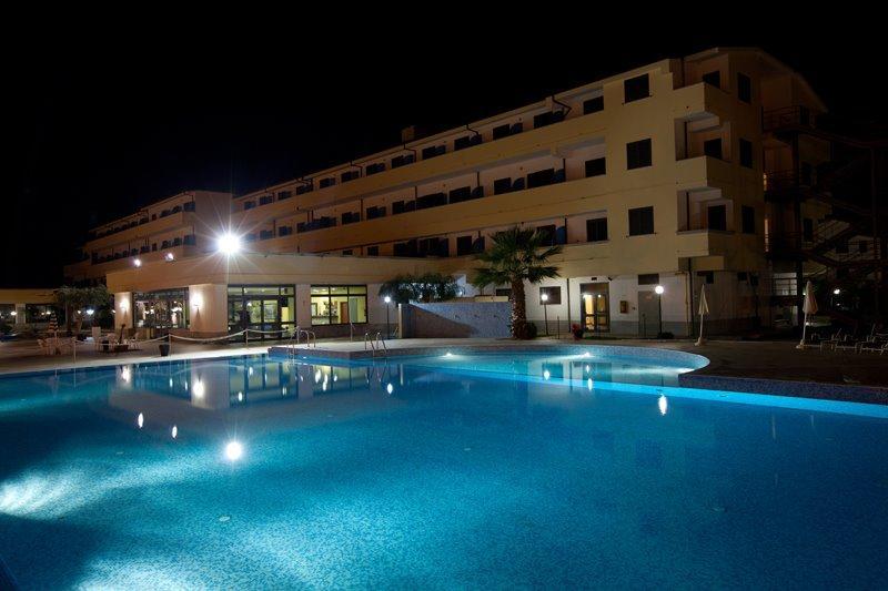 Club Esse Costa Dello Jonio Hotell Marina di Mandatoriccio Exteriör bild